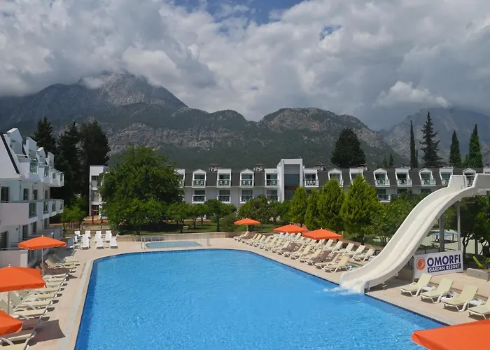 Omorfi Garden Resort