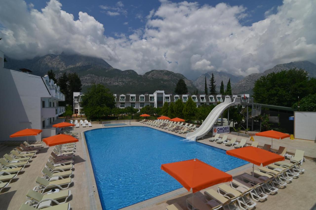 Omorfi Garden Hotel