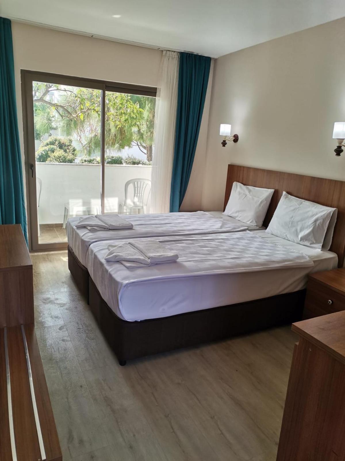 Omorfi Garden Kemer